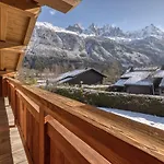 Folettes 4ch Jardin Vue Cheminee Jacuzzi Chalé Chamonix